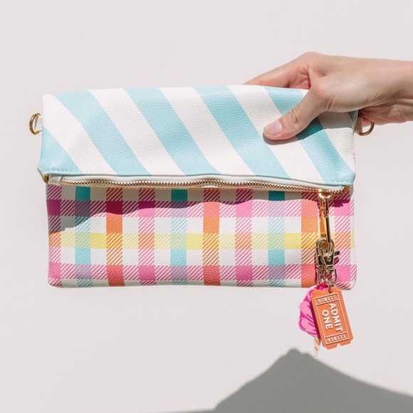 studio diy | can’t clutch this boardwalk gingham stripe foldover clutch flair - Picture 1 of 9